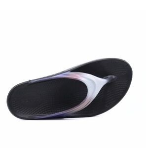 OOFOS OOlala Luxe Women Calypso Sandals Size 7 Flip Flops Recovery